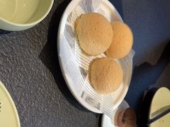 -蝴蝶里·粤菜·点心(滨江龙湖店)