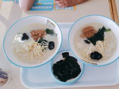 -灵芝妹子海鲜米线(劳动公园店)