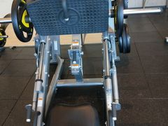 -W Fitness 威尔仕健身(北京英皇集团中心店)