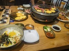 -青瓦餐厅·生鱼片·韩园烤肉(西塔店)