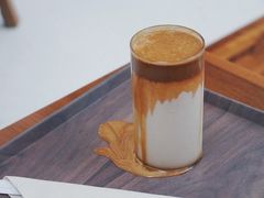 -Line 咖啡(石厦花园店)