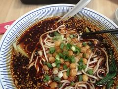 -遇见小面(白云机场T2安检外店)
