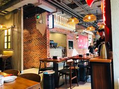 大堂-炉小二铜锅牛蛙•川湘菜(三里屯店)