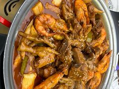 -徐记小怪兽肉蟹煲(中央大街店)