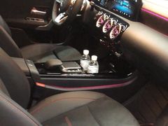 -上海星瀚奔驰4S店(红柳路店)