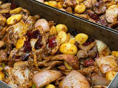 -老东镇啤酒屋海鲜加工·蒸汽海鲜·海鲜烧烤(台东店)