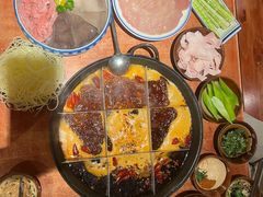 -周小明火锅(黑金冠社区店)