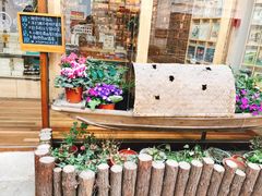 -猫的天空之城概念书店(杭州南宋御街店)