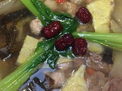 陕南蒸盆子-褒河栈道渔庄(建工路总店)