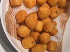 -滩外滩·本帮江浙菜(新天地店)