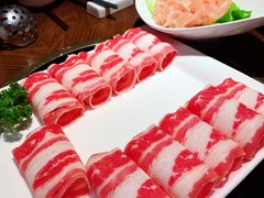 -泓炙颐凤鲜海鲜火锅料理(桐乡店)