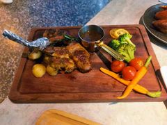 -大树餐厅(红旗街万达店)