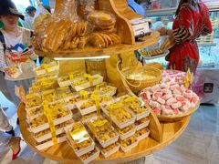 -昆明冠生园·蛋糕·面包(南强街店)