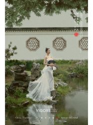 -雪中彩影婚纱摄影·微光艺术中心