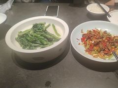 -鸽子侯·家宴·平价海鲜(市图书馆店)