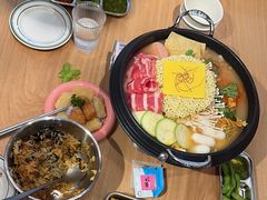 -WOW LUCKY创意韩料(龙阳广场店)