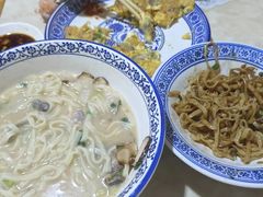 -一路飘香面馆