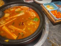 -刘一锅筋头巴脑(新民街店)