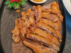 -江宴渔村·鱼鲜土菜(紫荆广场店)