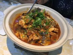 -魏铭鱼头捞饭(晋阳路店)