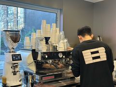 -HUGS coffee(东区店)