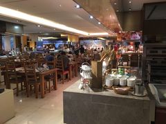 -昆山裕元花园酒店·温莎西餐厅