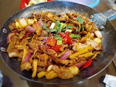 -富正毅三下锅·湘西韵味(天门山索道店)
