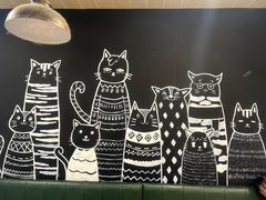 -安格丽娜·狗咖·猫咖羊驼咖(春熙路百盛商场店)