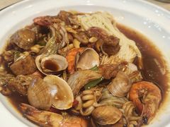 黄蚬子大虾海鲜面-船梆煮•蒸汽海鲜·炉火烤肉(五四广场店)