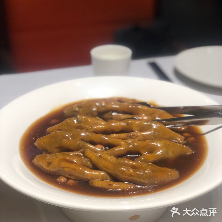 仪式感满满～抬头千佛山低头满池莲