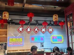 -黄弟大排档·湖南菜·小龙虾·小海鲜(凯旋北路店)