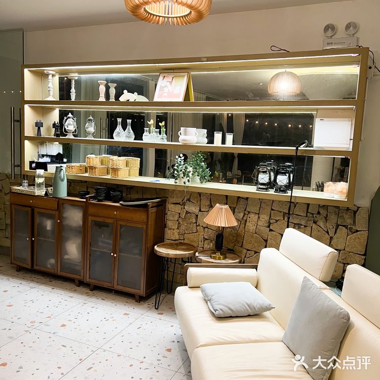 正在感受厦门夜景与海风的浪漫！