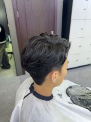 -藤野造型烫发染发