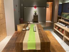-荷风细雨·中国茶宴(世纪大道店)