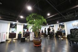 点击看大图 -3AM HAIR SALON烫发染发接发