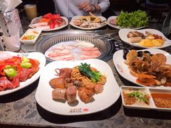 -佰烧海鲜烤肉火锅自助(世茂国际广场店)