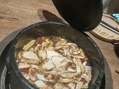 -蘑界·野生菌火锅(深业上城店)