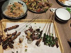 -街角等你.大连海鲜烧烤.经典铁板海鲜串(西安路店)