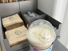 -喜茶(迪士尼小镇·平行宇宙店)