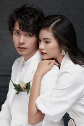 -雪中彩影婚纱摄影·微光艺术中心