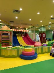 -思诺卡儿童俱乐部(东方广场店)