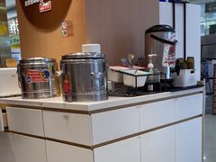 -红渡小香·牛肉麻辣香锅(车站南路店)