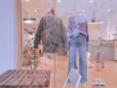 -nana showroom娜娜家服装店