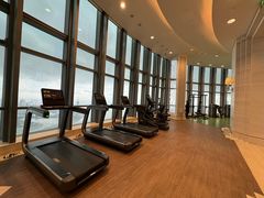 -珠海瑞吉酒店游泳池