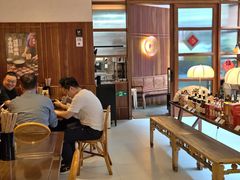 -银米·云南传统过桥米线(双廊黑金冠店)