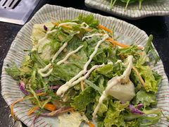 沙拉-臻牛烤肉