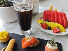-蓝湾绿城威斯汀度假酒店大堂吧