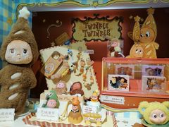 -泡泡玛特POPMART(上海环球港店)