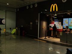 -麦当劳(北京大兴机场二层国内到达(安检外)店)