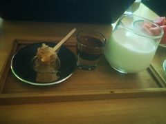 -默迹咖啡馆
